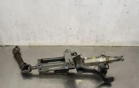 Seat Ibiza IV (6J,6P) Steering wheel axle