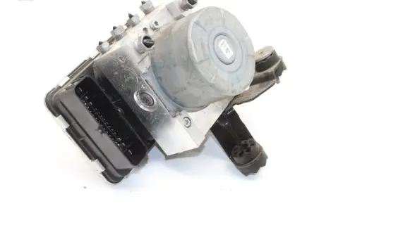 Land Rover Range Rover Evoque L551 ABS Pump K8D214F447AN