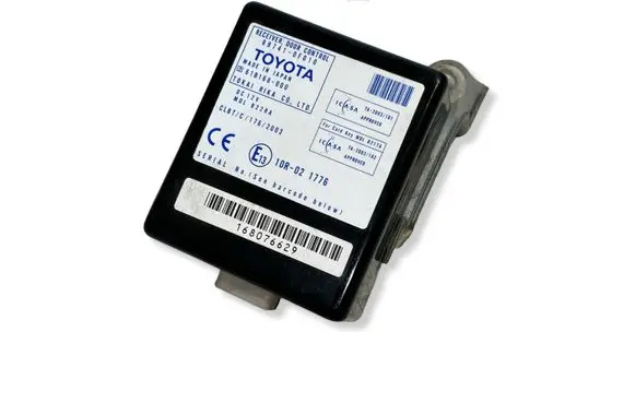 Toyota Corolla Verso AR10 Door control unit/module 897410F010