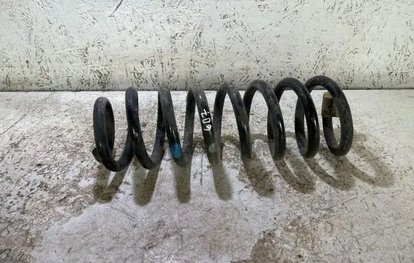 Peugeot 607 Rear coil spring