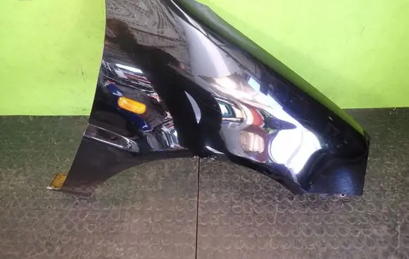 Honda Logo Fender NH592P