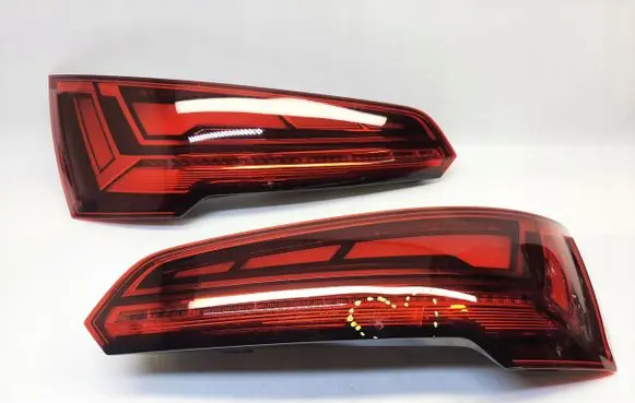 Audi Q5 SQ5 Rear/tail lights set 80A945429