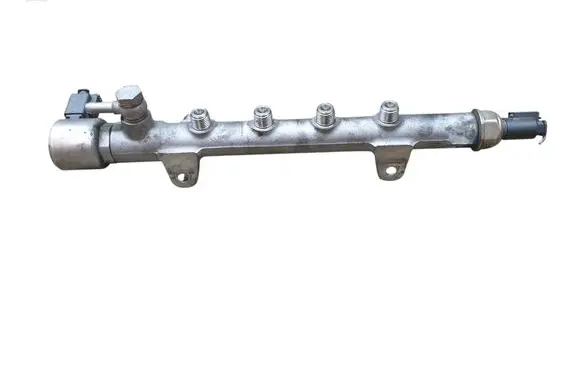 Mercedes-Benz Sprinter W906 Fuel main line pipe A6510700495 R9144Z240A 9307Z521A