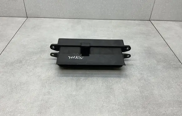 Hyundai Tucson TL Air intake duct part 28213D3000 28220D3000