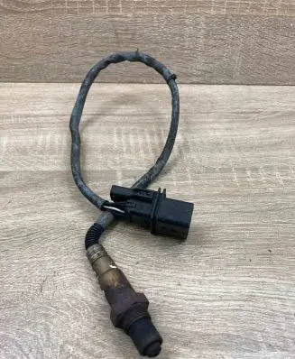BMW 7 E65 E66 Lambda probe sensor 7521705 0258007208