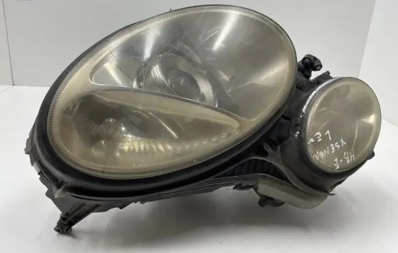 Mercedes-Benz E W211 Headlight/headlamp A0028202426 00229074 5DF00827900