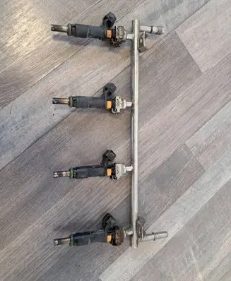 Fuel injectors set
