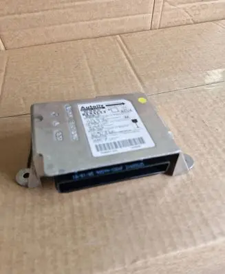 Renault Megane II Airbag control unit/module 8200481127 604289600 F045QG71004