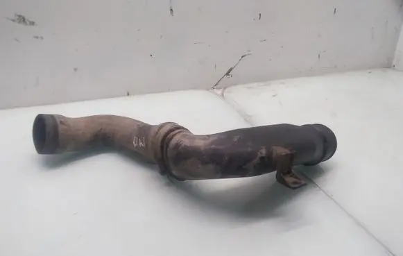 Mercedes-Benz E W210 Intercooler hose/pipe 2105280108