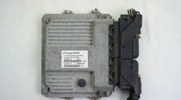 Fiat Grande Punto Engine control unit/module 51806501