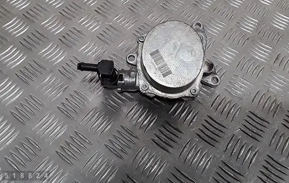 Renault Koleos I Vacuum pump 146502018r