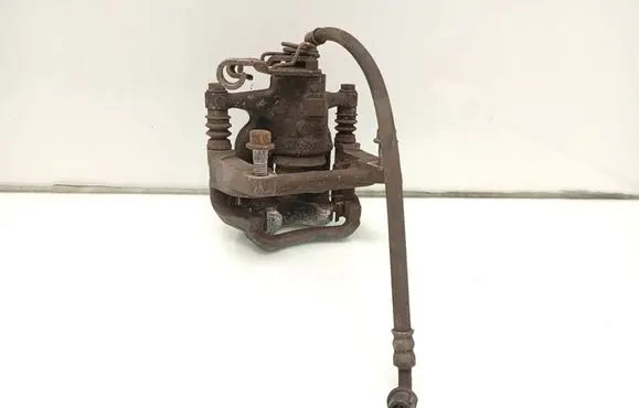 Opel Astra K Rear brake caliper