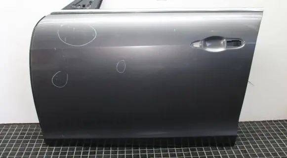 Maserati Quattroporte Front door
