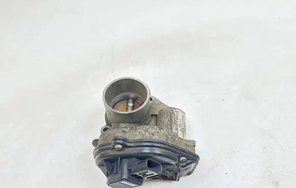 Ford Fiesta Throttle valve 61071B1 1906061 266UFA