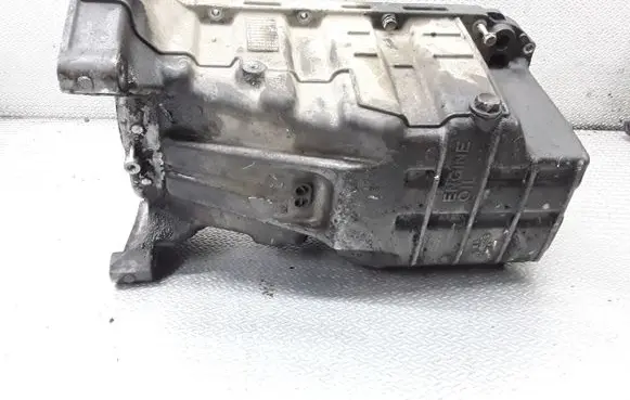 Oil sump