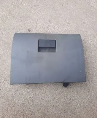 Ford Focus C-MAX Glove box lid/cover 