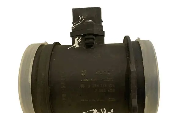 BMW 7 E65 E66 Mass air flow meter 7566988 0280218135