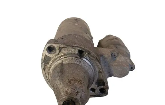Mercedes-Benz E W211 Starter motor A0061514401 0001115051