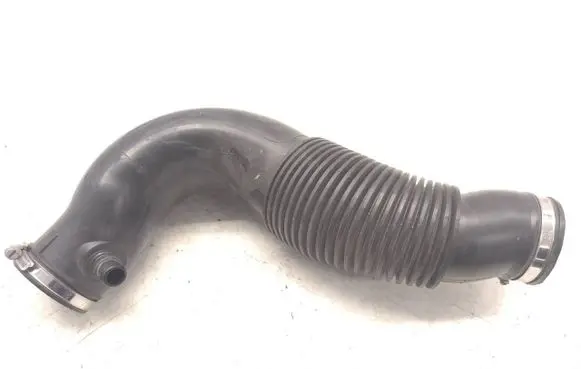 Peugeot 206 Air intake hose/pipe 9625678980
