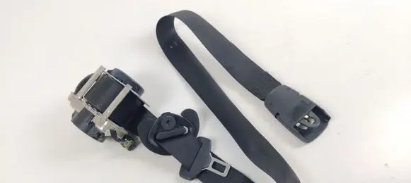 BMW X1 F48 F49 Front seatbelt 7401713