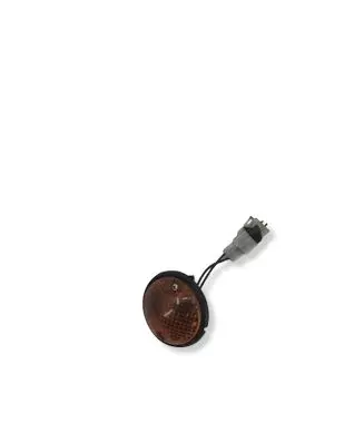 Mitsubishi Pajero Front fender indicator light 