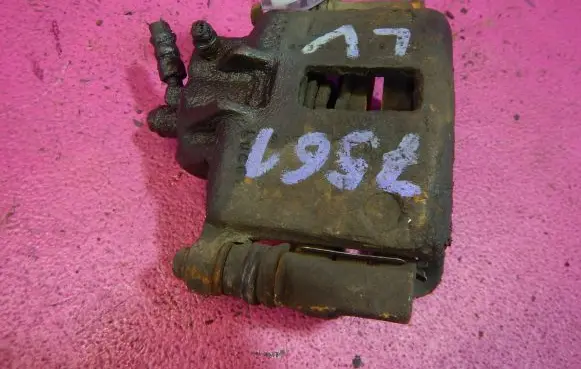Nissan Micra Front brake caliper