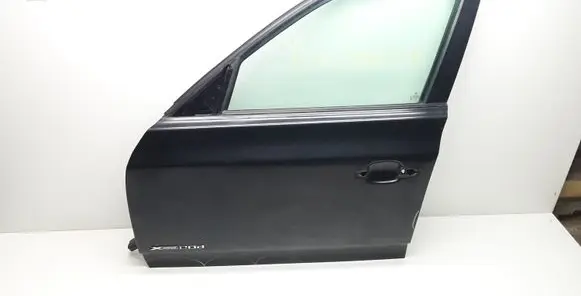 BMW X3 E83 Front door