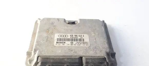 Audi A4 S4 B5 8D Engine control unit/module 038906018R 0281001726