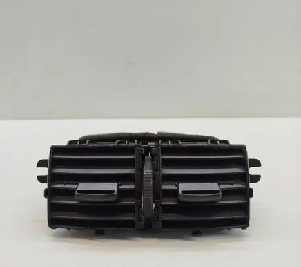 Nissan X-Trail T32 Rear air vent grill E9795211100