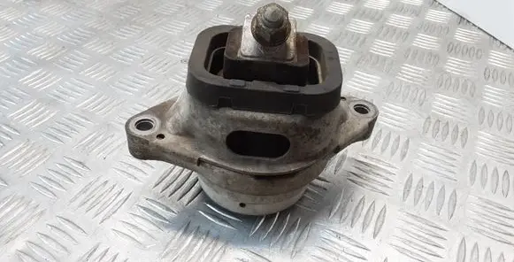 Land Rover Range Rover L322 Engine mount bracket 7H426A003AB