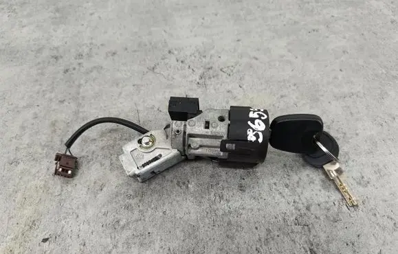 Citroen C4 I Ignition lock N0502455N0502073