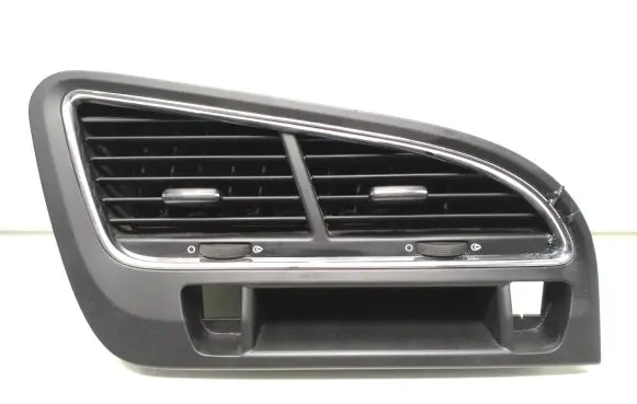 Peugeot 5008 Dash center air vent grill 9686527977