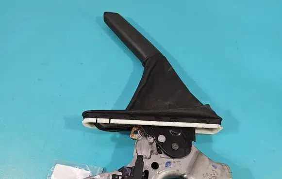 Volkswagen Jetta VI Handbrake/parking brake lever assembly 5C0711303BL IMPRK1594740