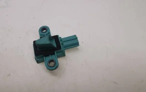 Audi A5 8T 8F Airbag deployment crash/impact sensor 8K0955557C