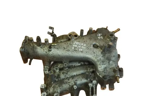 Mitsubishi Pajero Intake manifold SSACY 282A2