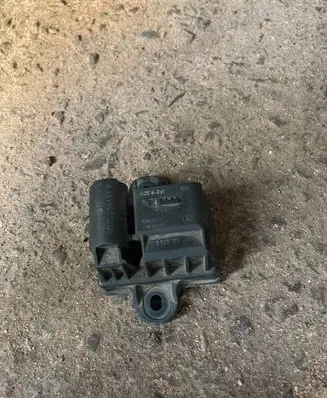 Mercedes-Benz GLK (X204) Glow plug pre-heat relay A6519001200 025671