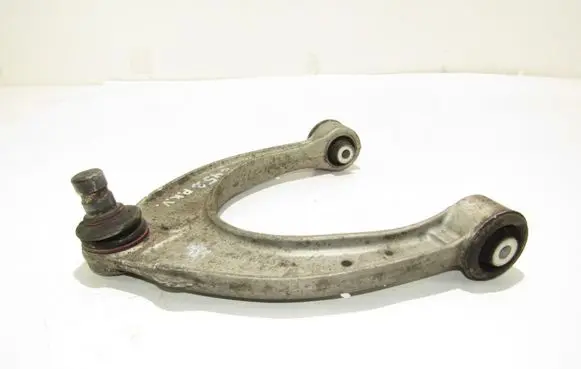 BMW 5 GT F07 Front lower control arm/wishbone 677596707