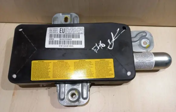 BMW 3 E46 Front door airbag 30703722903L 30339879A 1001219990059