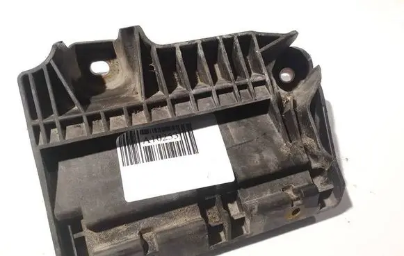Ford Mondeo MK IV Battery bracket 6g9110663ad 6g91-10663-ad