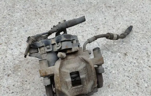 Volvo S60 Rear brake caliper 31687348 A426M