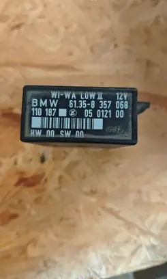 BMW 3 E36 Window wiper relay 61358357068 8357068 110187