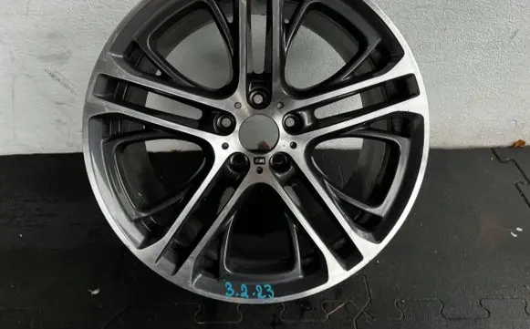 BMW X3 F25 R20 alloy rim 6787583
