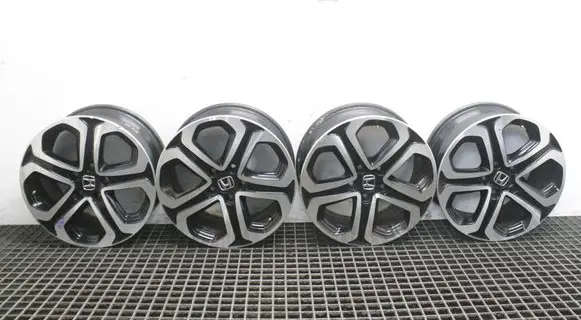 Honda HR-V R17 alloy rim T7A17070B