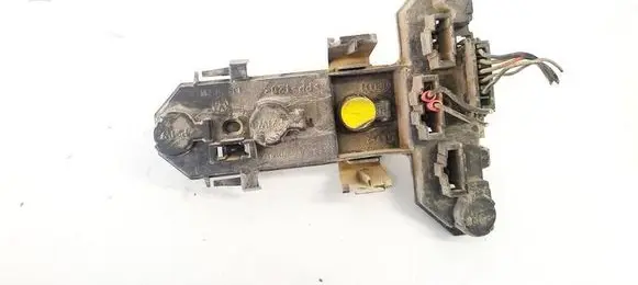 Volkswagen Golf IV Tail light bulb cover holder 1J6945257