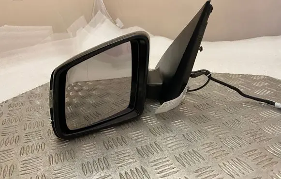 Mercedes-Benz GLE AMG (W166 - C292) Front door electric wing mirror A1668103500