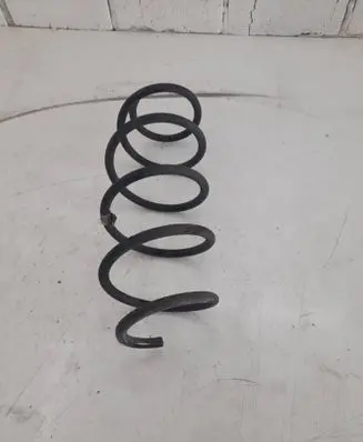Mercedes-Benz E W212 Front coil spring