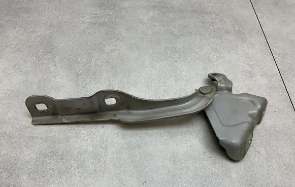 Opel Mokka Engine bonnet/hood hinges 95421581