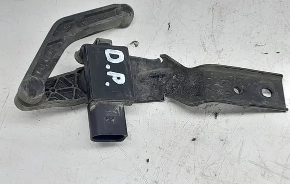 Cupra Formentor Air suspension front height level sensor 5WA907127 20655814