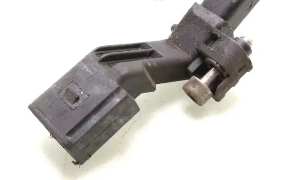 Volkswagen Golf V Crankshaft position sensor 045906433A