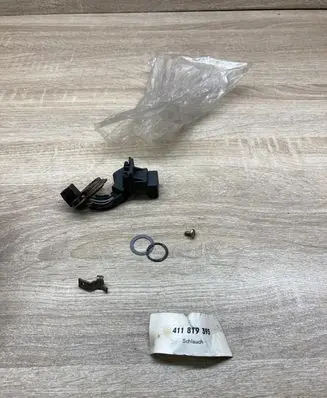 Volkswagen Golf V Other engine bay part 411819395